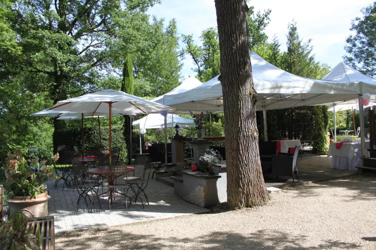 La Garenne De Morestel 외부 사진