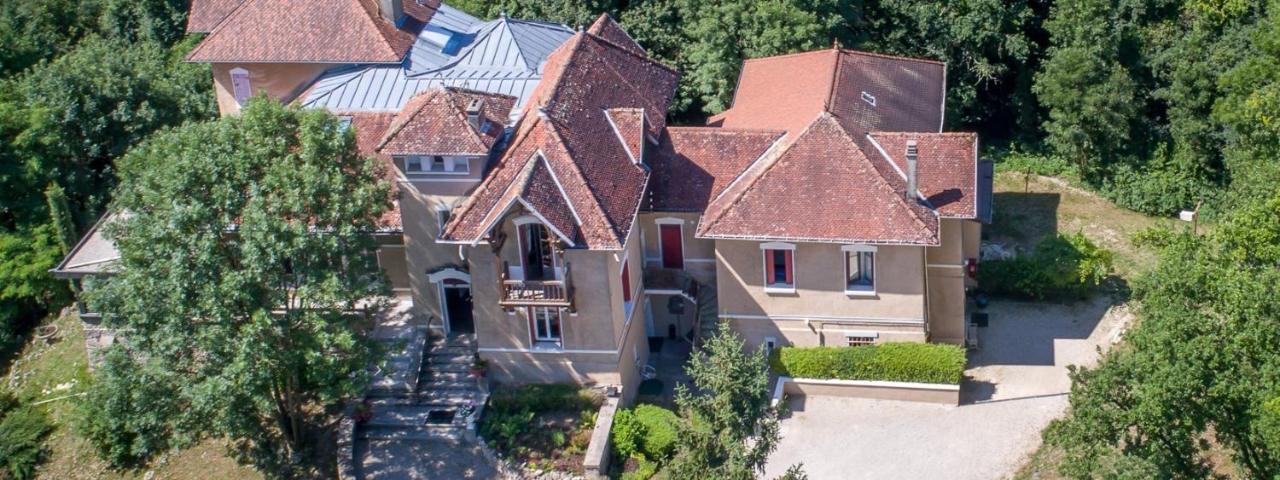 La Garenne De Morestel 외부 사진